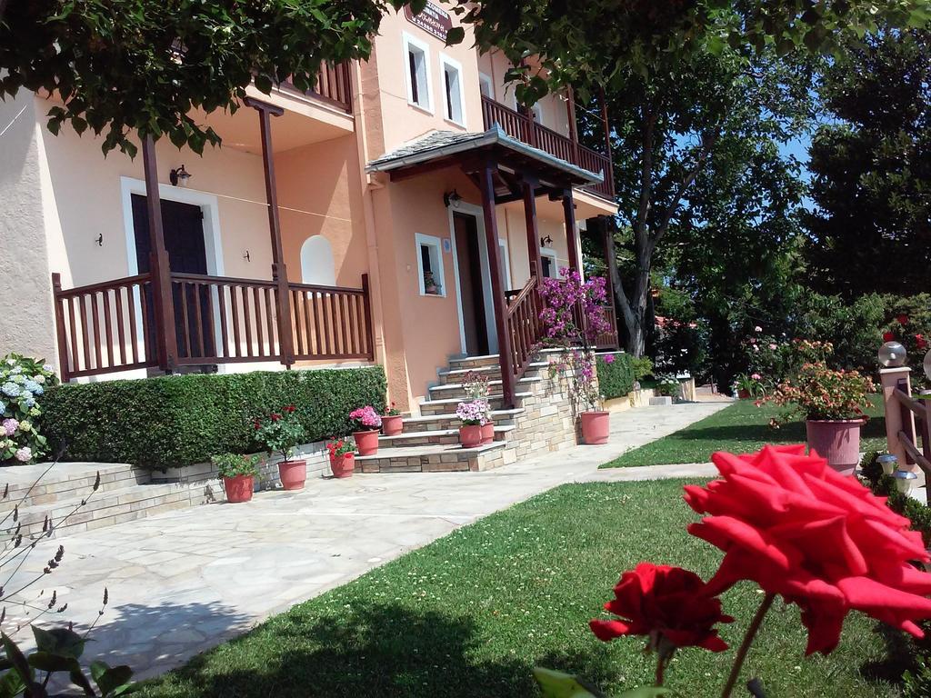 Alkmini Áyios Dhimítrios Exterior foto