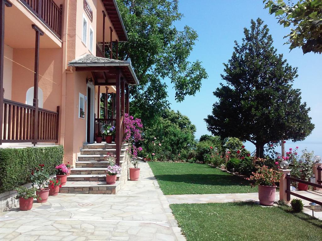 Alkmini Áyios Dhimítrios Exterior foto